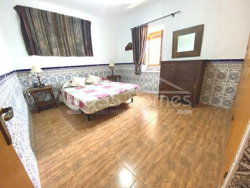 6 soveværelse Finca/Landehus til salg i Taberno med swimmingpool - € 199.950 (Ref: 8465505)