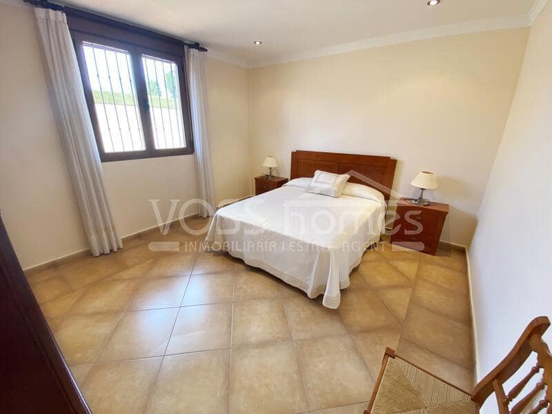 4 soveværelse Villa til salg i Huercal-Overa - € 219.000 (Ref: 8486841)