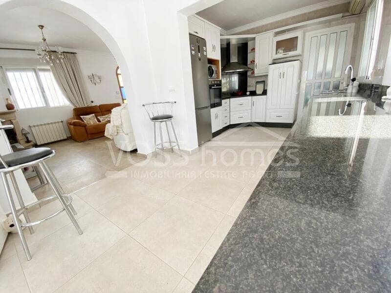 4 soveværelse Villa til salg i Huercal-Overa med swimmingpool - € 405.000 (Ref: 8530686)