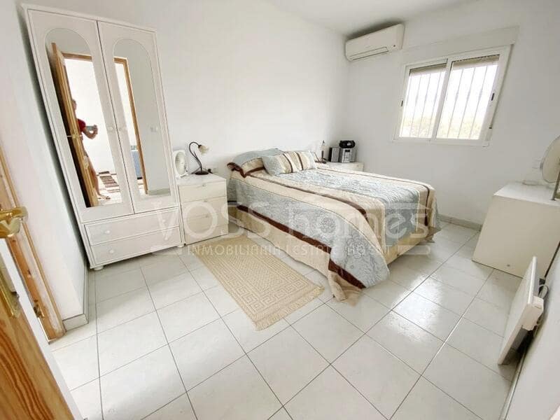 4 soveværelse Villa til salg i Huercal-Overa med swimmingpool - € 405.000 (Ref: 8530686)