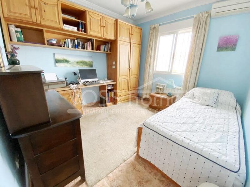 4 soveværelse Villa til salg i Huercal-Overa med swimmingpool - € 405.000 (Ref: 8530686)