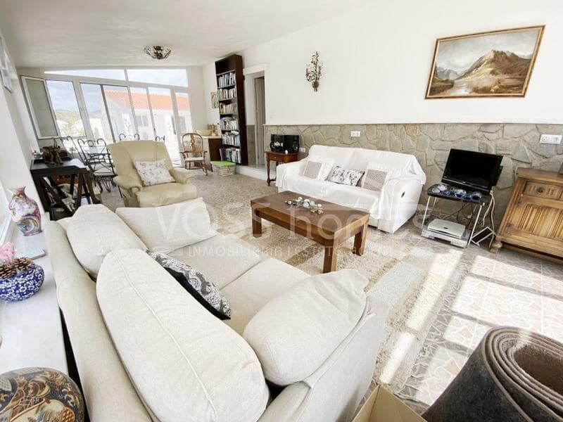 4 soveværelse Villa til salg i Huercal-Overa med swimmingpool - € 405.000 (Ref: 8530686)