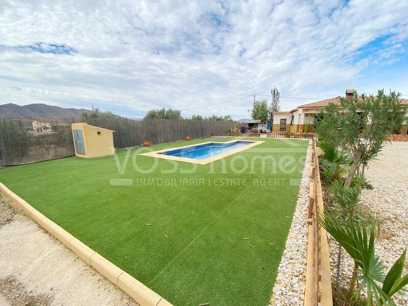 3 sovrum Villa till salu i Huercal-Overa med pool - 349 900 € (Ref: 8578691)