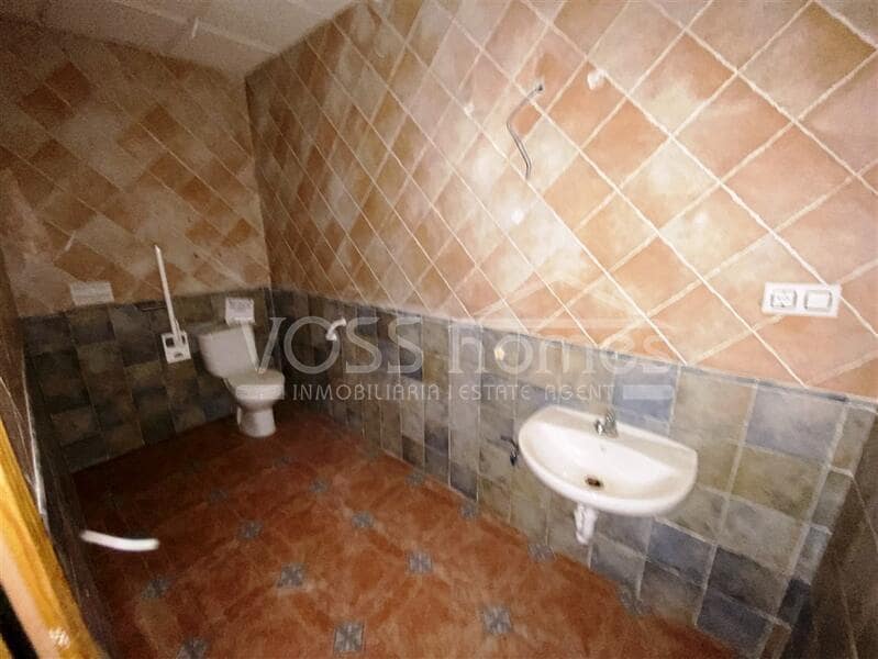 Erhverv til leje i Huercal-Overa - € 450 (Ref: 8690074)