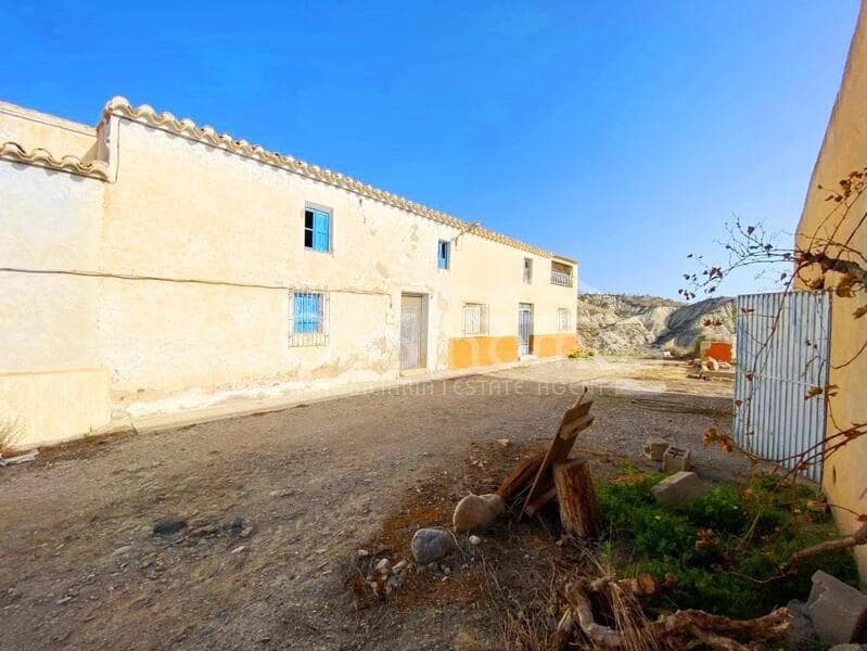 4 soveværelse Finca/Landehus til salg i Huercal-Overa - € 109.000 (Ref: 8692082)