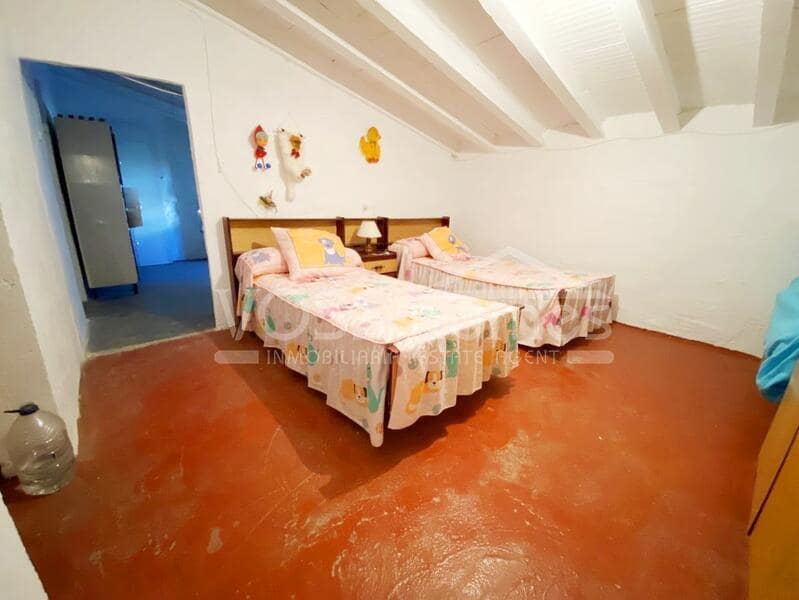 5 soveværelse Byhus til salg i Huercal-Overa - € 99.950 (Ref: 8702976)