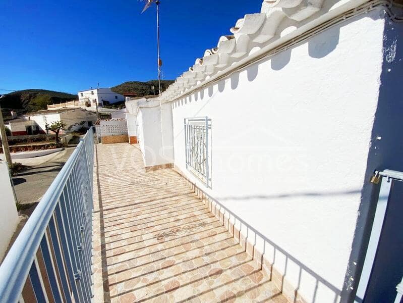 5 soveværelse Byhus til salg i Huercal-Overa - € 99.950 (Ref: 8702976)