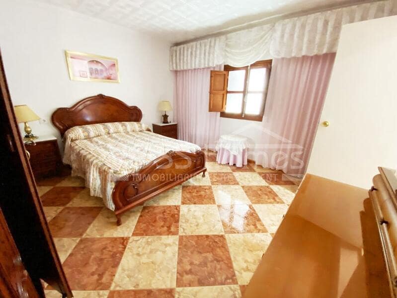 5 soveværelse Byhus til salg i Huercal-Overa - € 99.950 (Ref: 8702976)