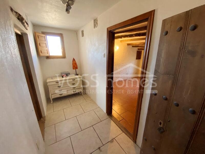 5 soveværelse Finca/Landehus til salg i Huercal-Overa - € 179.950 (Ref: 8751548)