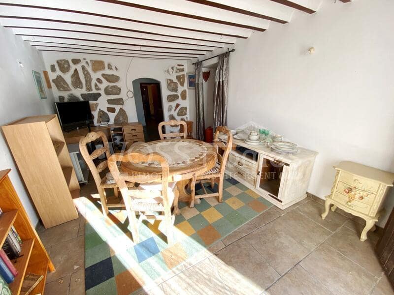 5 soveværelse Finca/Landehus til salg i Huercal-Overa - € 179.950 (Ref: 8751548)