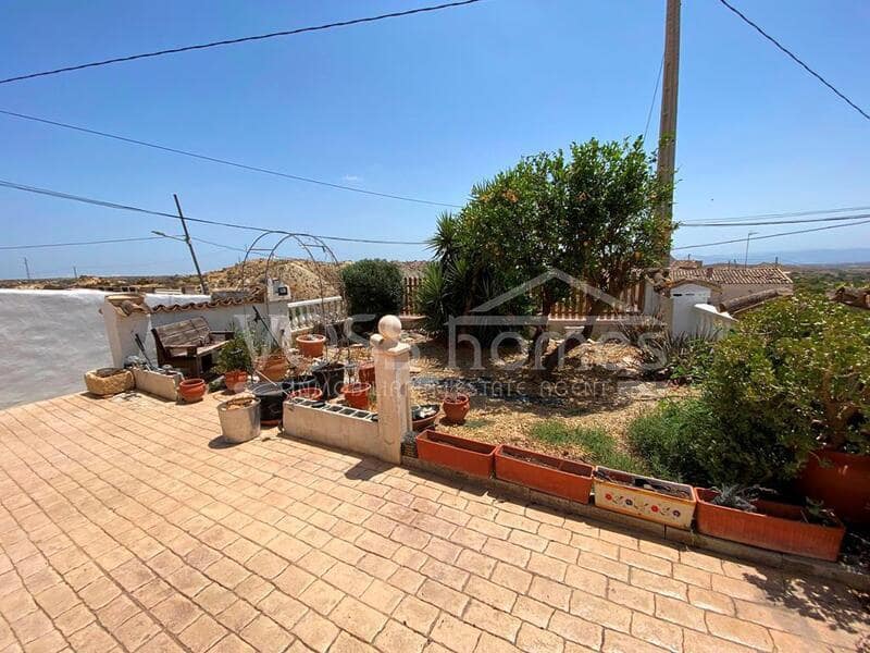 5 soveværelse Finca/Landehus til salg i Huercal-Overa - € 179.950 (Ref: 8751548)