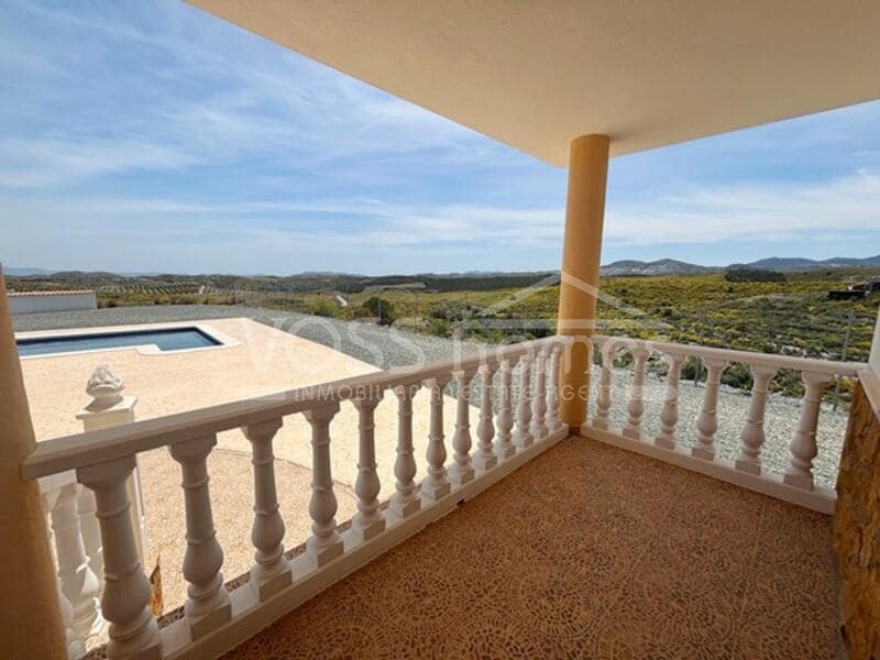 5 soveværelse Villa til salg i Puerto Lumbreras med swimmingpool - € 289.000 (Ref: 8772565)