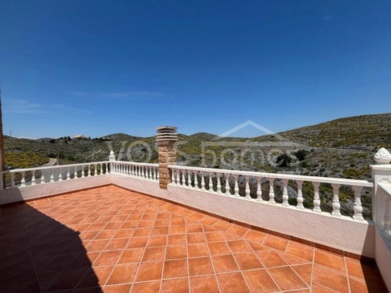 5 soveværelse Villa til salg i Puerto Lumbreras med swimmingpool - € 289.000 (Ref: 8772565)