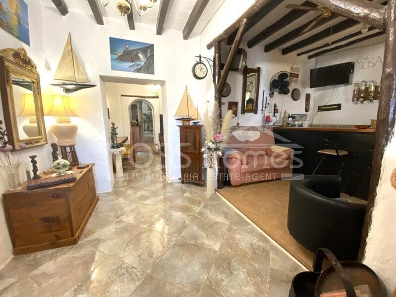 6 soveværelse Byhus til salg i Huercal-Overa med swimmingpool - € 299.950 (Ref: 8776727)