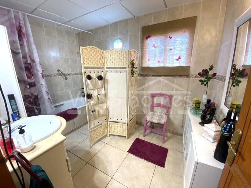 6 soveværelse Byhus til salg i Huercal-Overa med swimmingpool - € 299.950 (Ref: 8776727)