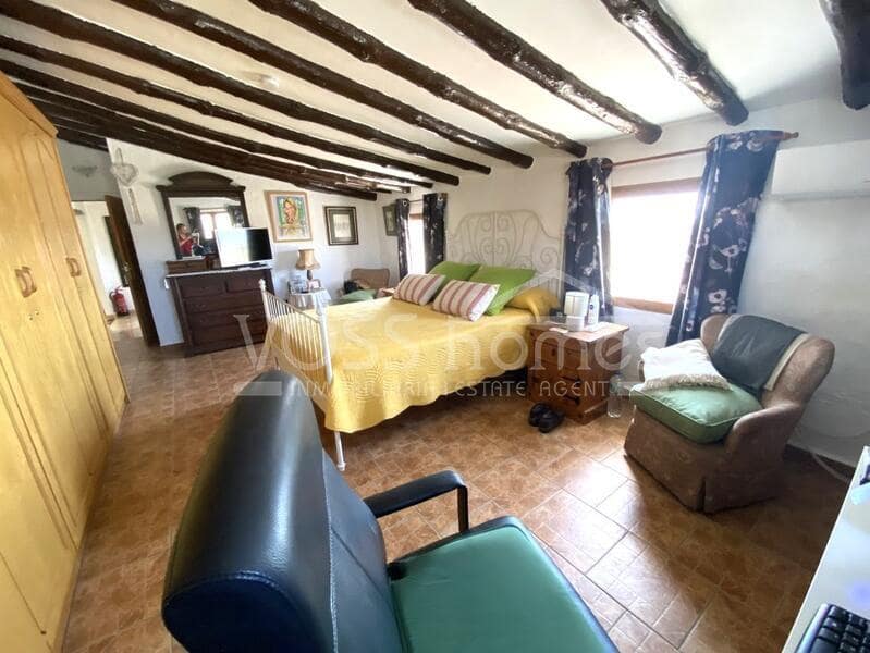 6 soveværelse Byhus til salg i Huercal-Overa med swimmingpool - € 299.950 (Ref: 8776727)