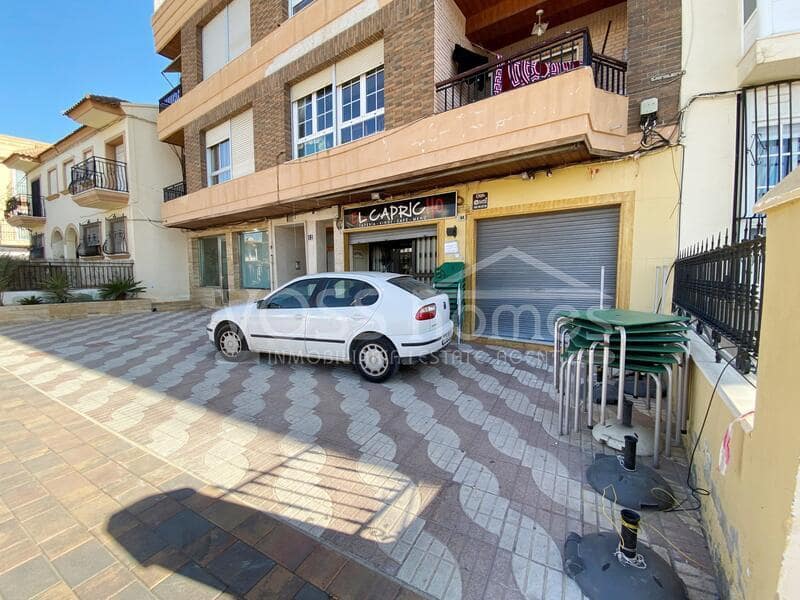 Kommersiell till salu i Huercal-Overa - 150 000 € (Ref: 8846616)