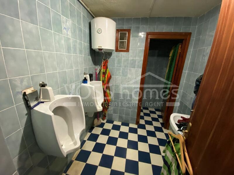 Kommersiell till salu i Huercal-Overa - 150 000 € (Ref: 8846616)