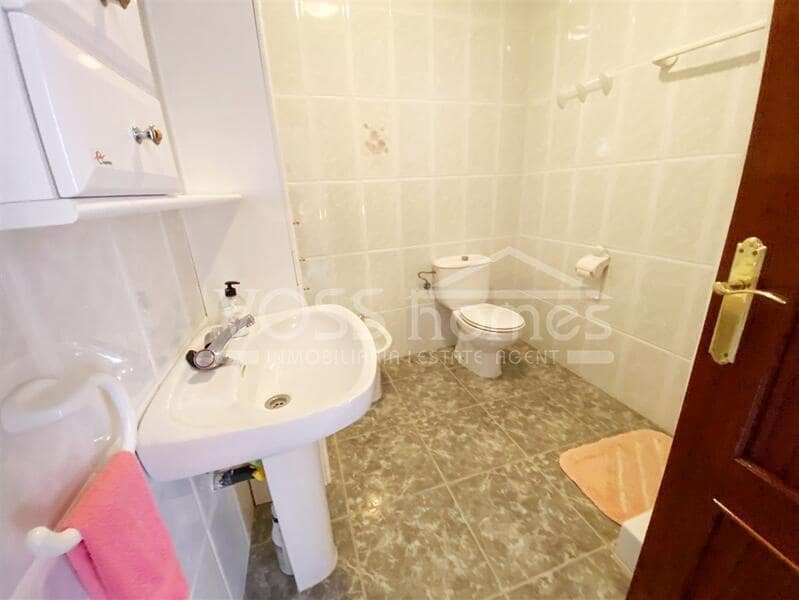 6 Zimmer Haus zu verkaufen in Huercal-Overa - 145.000 € (Ref: 8881963)