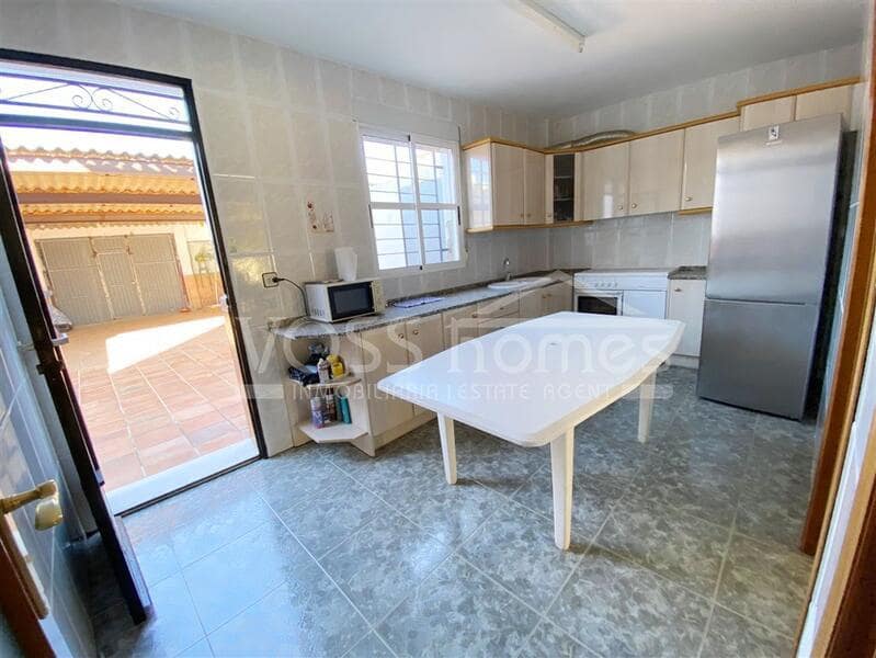 6 Zimmer Haus zu verkaufen in Huercal-Overa - 145.000 € (Ref: 8881963)