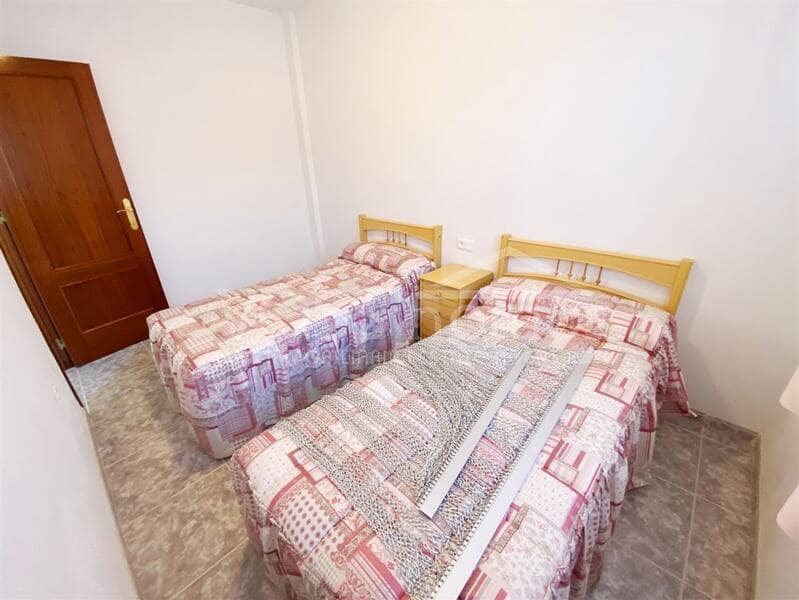 6 Zimmer Haus zu verkaufen in Huercal-Overa - 145.000 € (Ref: 8881963)