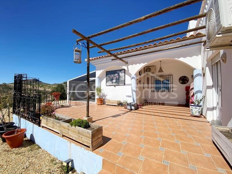 3 soveværelse Villa til salg i Taberno med swimmingpool - € 219.950 (Ref: 8907146)