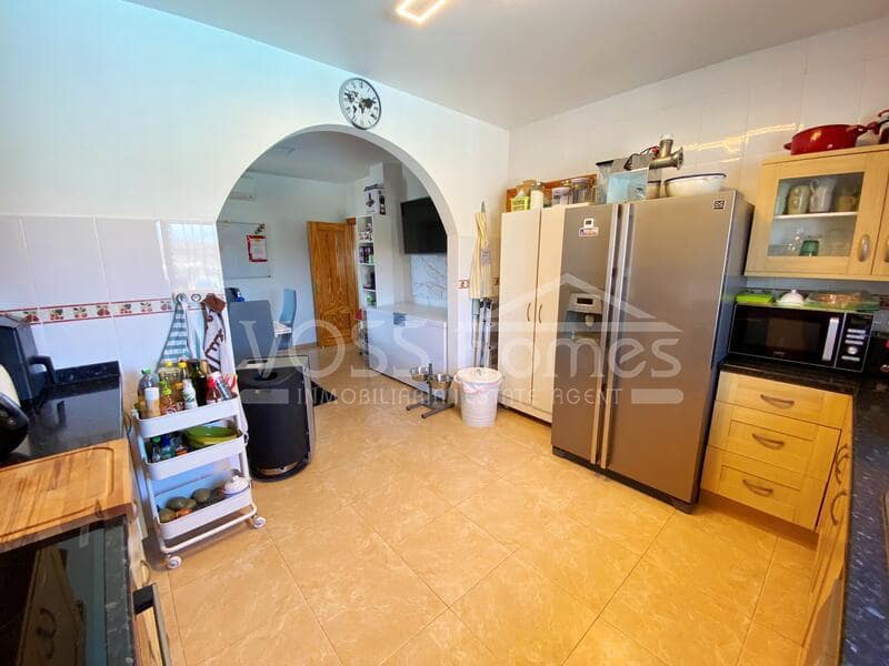 3 soveværelse Villa til salg i Huercal-Overa med swimmingpool - € 234.950 (Ref: 8916461)