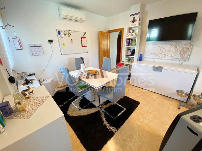 3 soveværelse Villa til salg i Huercal-Overa med swimmingpool - € 234.950 (Ref: 8916461)