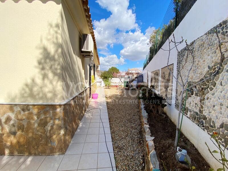 3 soveværelse Villa til salg i Huercal-Overa med swimmingpool - € 234.950 (Ref: 8916461)