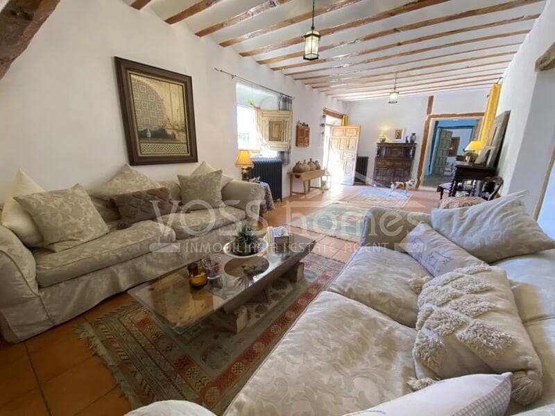 7 soveværelse Finca/Landehus til salg i Velez-Rubio med swimmingpool - € 695.000 (Ref: 8925488)