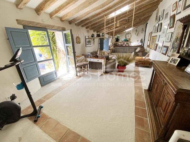 7 soveværelse Finca/Landehus til salg i Velez-Rubio med swimmingpool - € 695.000 (Ref: 8925488)