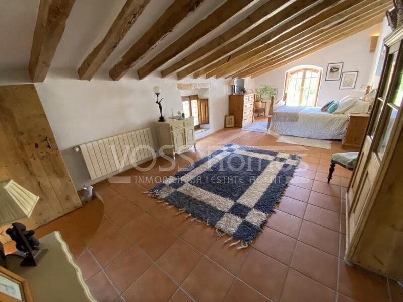 7 soveværelse Finca/Landehus til salg i Velez-Rubio med swimmingpool - € 695.000 (Ref: 8925488)