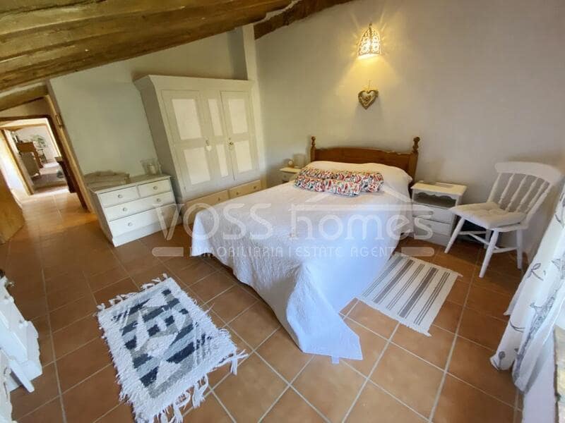 7 soveværelse Finca/Landehus til salg i Velez-Rubio med swimmingpool - € 695.000 (Ref: 8925488)