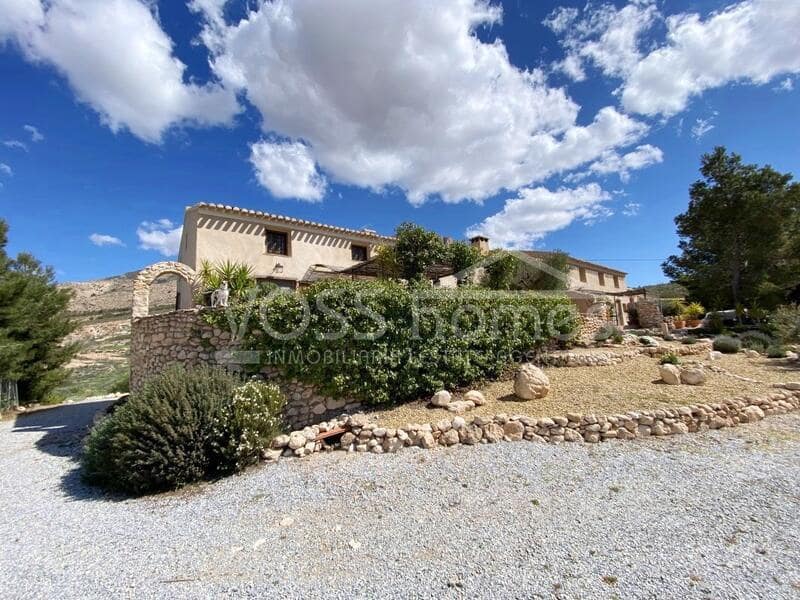 7 soveværelse Finca/Landehus til salg i Velez-Rubio med swimmingpool - € 695.000 (Ref: 8925488)