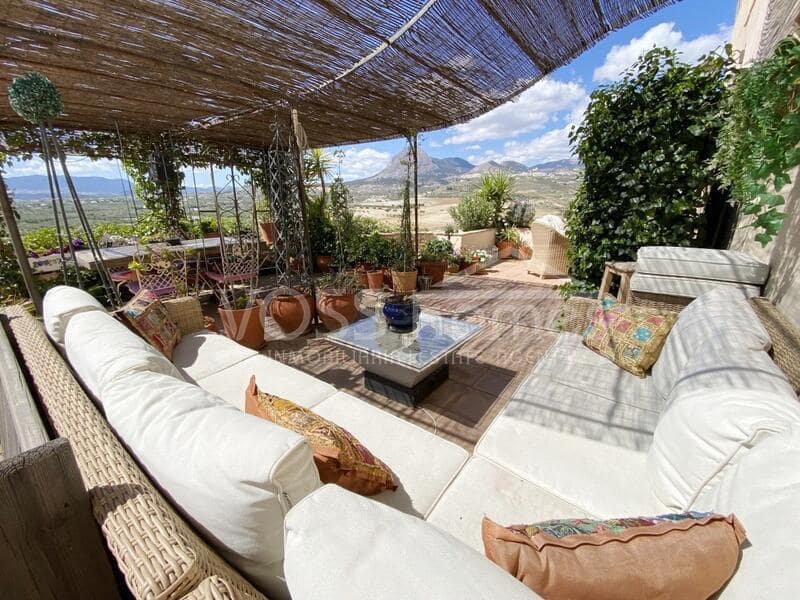 7 soveværelse Finca/Landehus til salg i Velez-Rubio med swimmingpool - € 695.000 (Ref: 8925488)