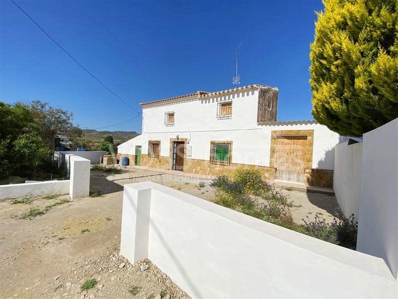 4 soveværelse Finca/Landehus til salg i Zurgena - € 125.000 (Ref: 8947440)