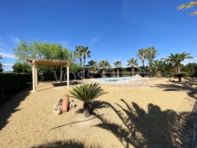 4 slaapkamer Villa te koop in Huércal-Overa met zwembad - € 1.000.000 (Ref: 8953295)