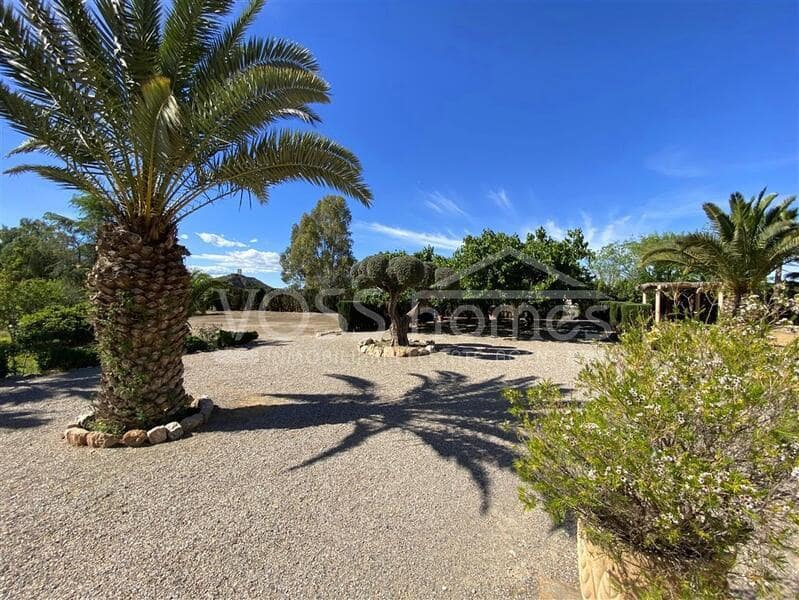 4 soverom Villa til salgs i Huercal-Overa med svømmebasseng - € 1 000 000 (Ref: 8953295)