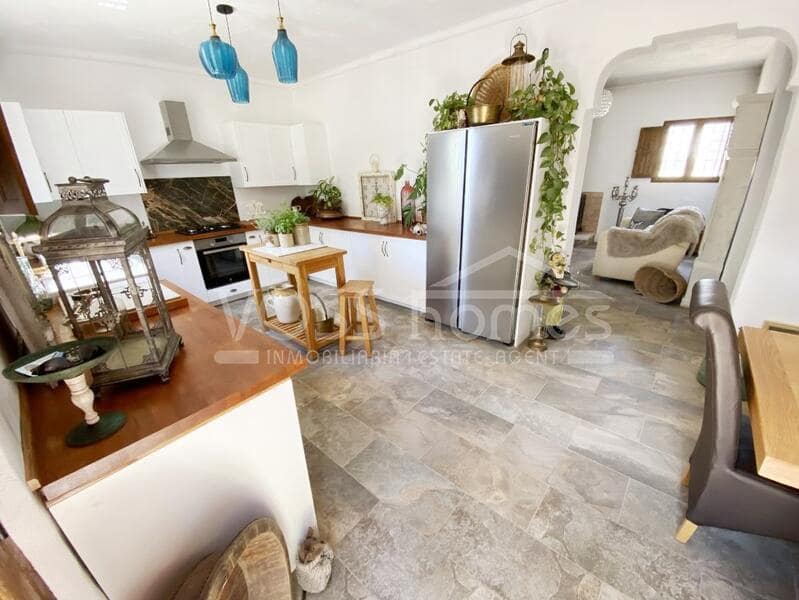 5 soveværelse Finca/Landehus til salg i Huercal-Overa - € 284.950 (Ref: 8971145)