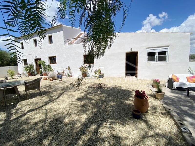 5 soveværelse Finca/Landehus til salg i Huercal-Overa - € 284.950 (Ref: 8971145)