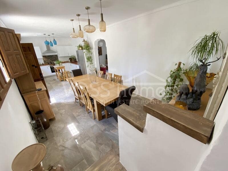 5 soveværelse Finca/Landehus til salg i Huercal-Overa - € 284.950 (Ref: 8971145)