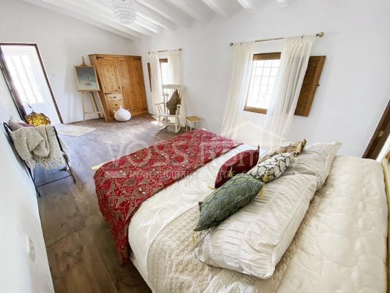 5 soveværelse Finca/Landehus til salg i Huercal-Overa - € 284.950 (Ref: 8971145)