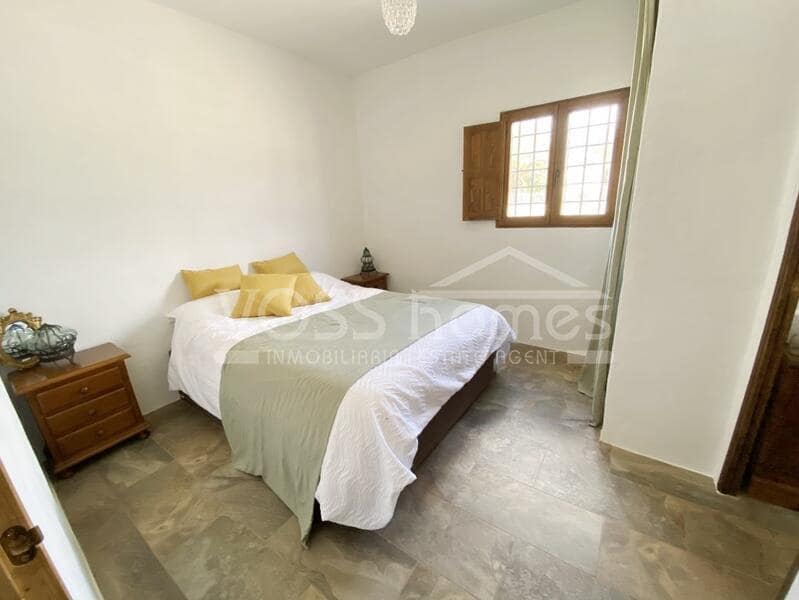 5 soveværelse Finca/Landehus til salg i Huercal-Overa - € 284.950 (Ref: 8971145)