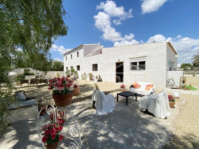 5 soveværelse Finca/Landehus til salg i Huercal-Overa - € 284.950 (Ref: 8971145)