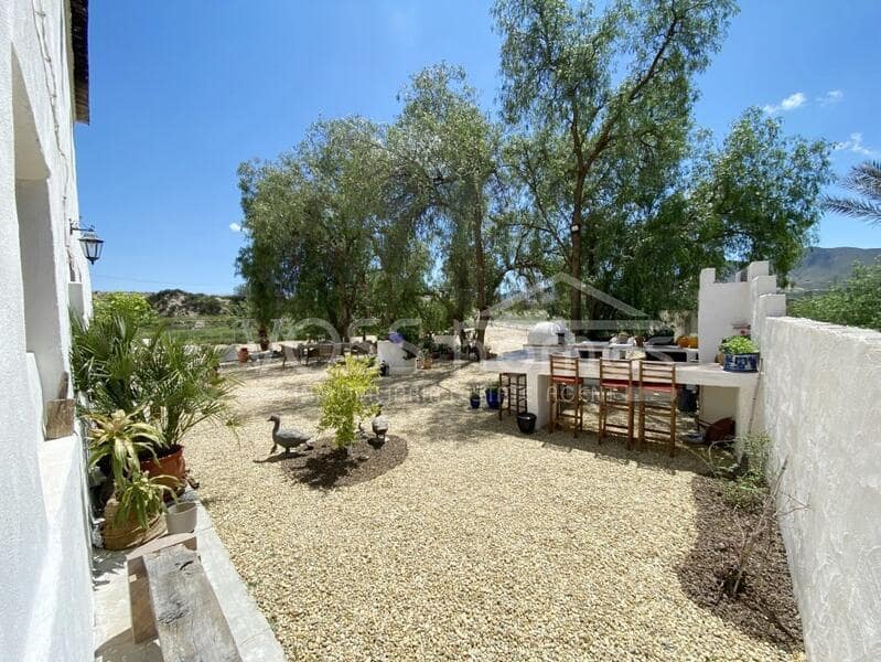 5 soveværelse Finca/Landehus til salg i Huercal-Overa - € 284.950 (Ref: 8971145)