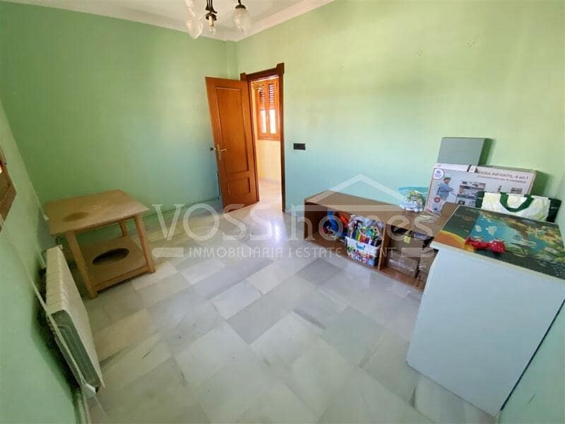 4 soveværelse Villa til salg i Huercal-Overa - € 240.000 (Ref: 8986596)