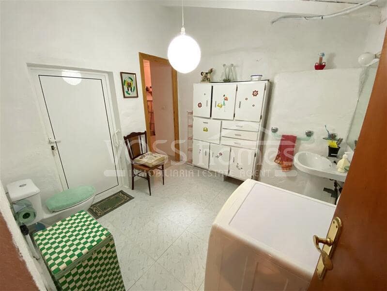 4 bedroom Finca/Country House for sale in Huercal-Overa - € 145,000 (Ref: 8992807)