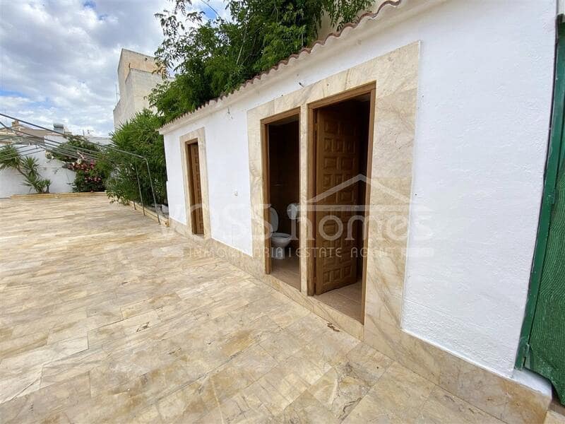 Erhverv til salg i La Alfoquia - € 155.000 (Ref: 9000195)