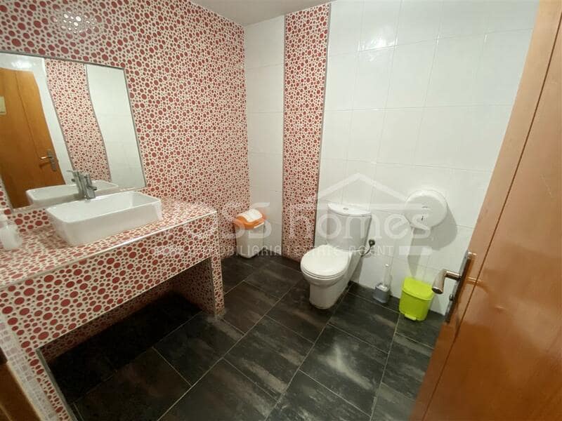 Erhverv til salg i La Alfoquia - € 155.000 (Ref: 9000195)