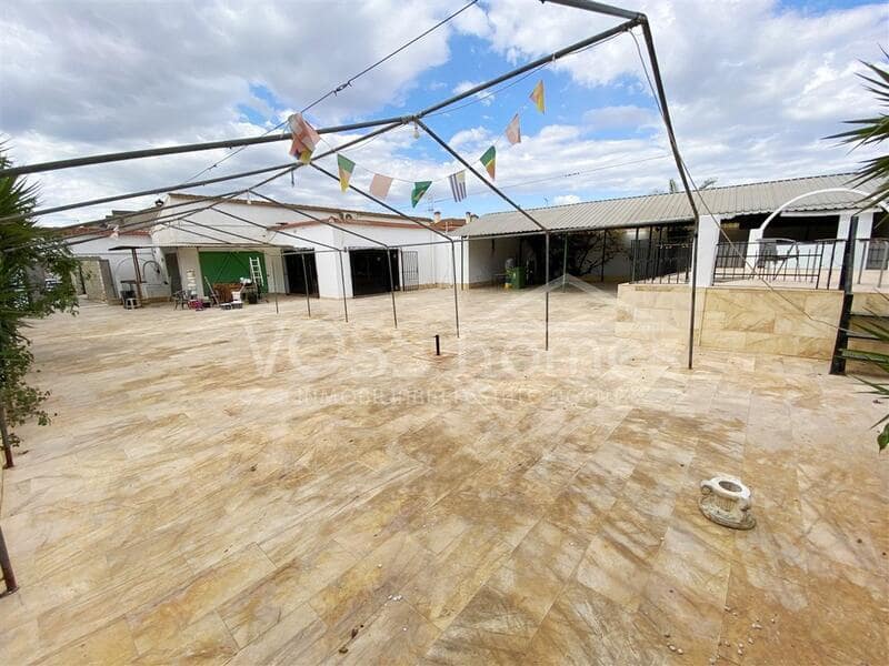 Erhverv til salg i La Alfoquia - € 155.000 (Ref: 9000195)